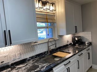 1720 E 11th St, Odessa, TX 79761