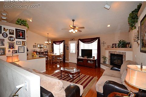 1st image of 3814 Longhorn Ln