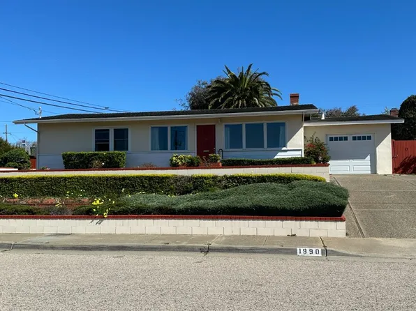 1990 Mendocino St, Seaside, CA 93955