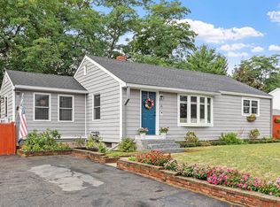 6 Sandy Ln, Salisbury, MA 01952