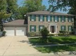 114 Mackenzie Dr, Pickerington, OH 43147