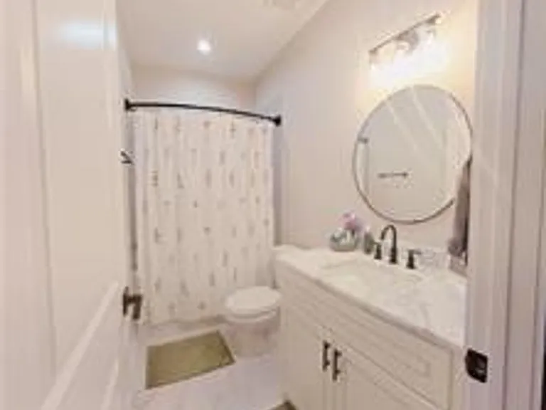 2105 Aleppo Ct — Photo 11