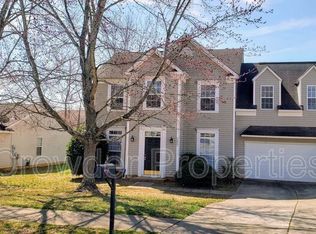 5325 Timbertop Ln, Charlotte, NC 28215