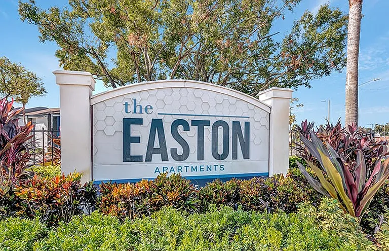The Easton Apartments — Photo 33