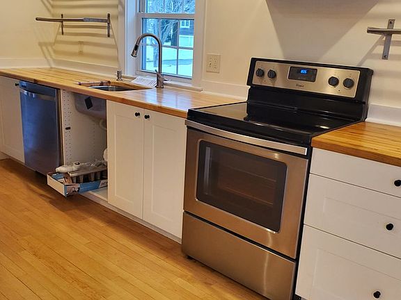 5th image of 18 Jefferson St #200-161