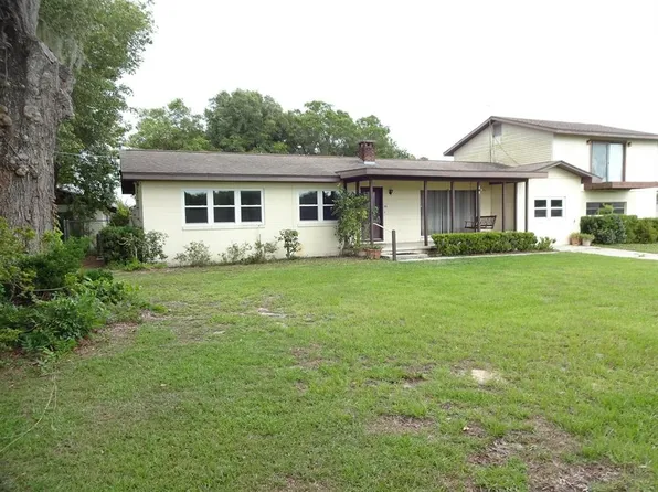 830 Campbell Ln, De Leon Springs, FL 32130