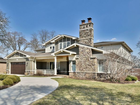 303 S Poplar Ave, Elmhurst, IL 60126