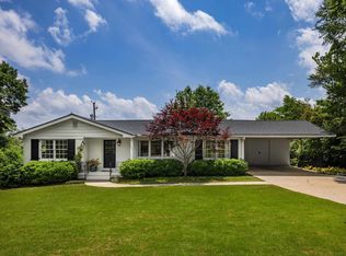 1817 Old Orchard Rd, Vestavia Hills, AL 35216