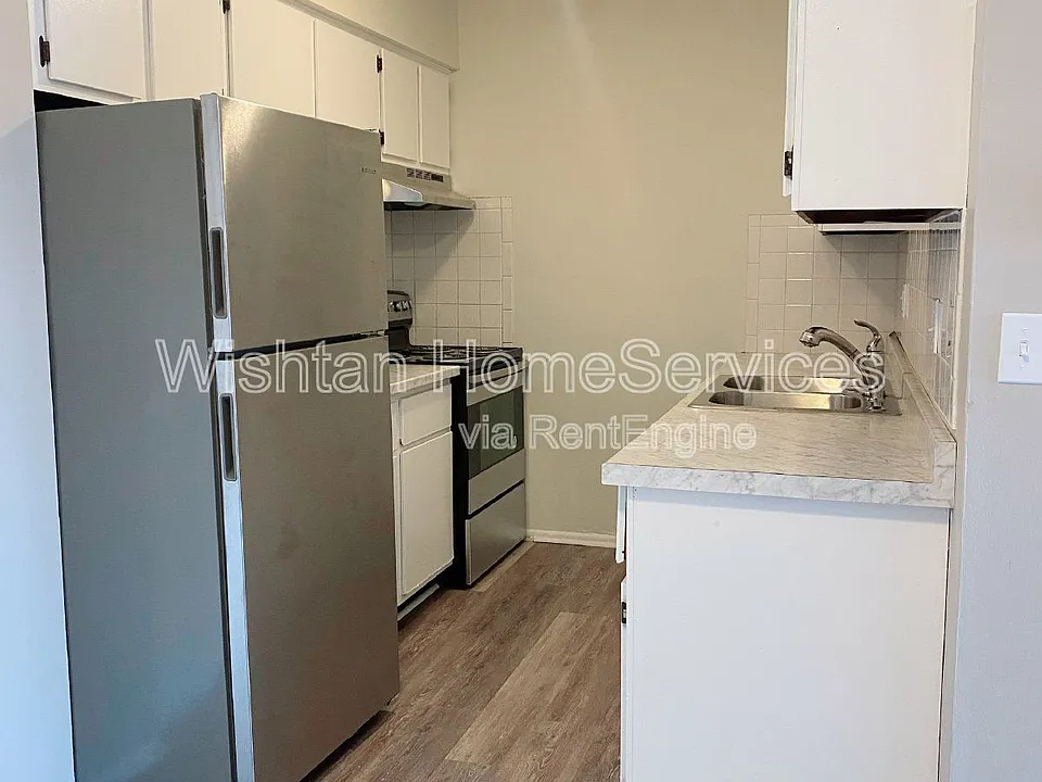 218 Charleston Blvd #1