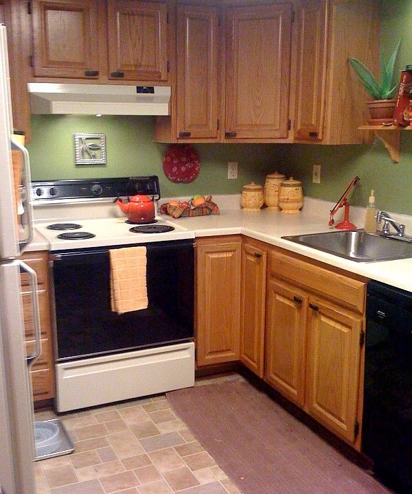 2nd image of 710 Orchard Ave