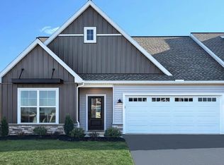 33 Canterbury Ln, Annville, PA 17003