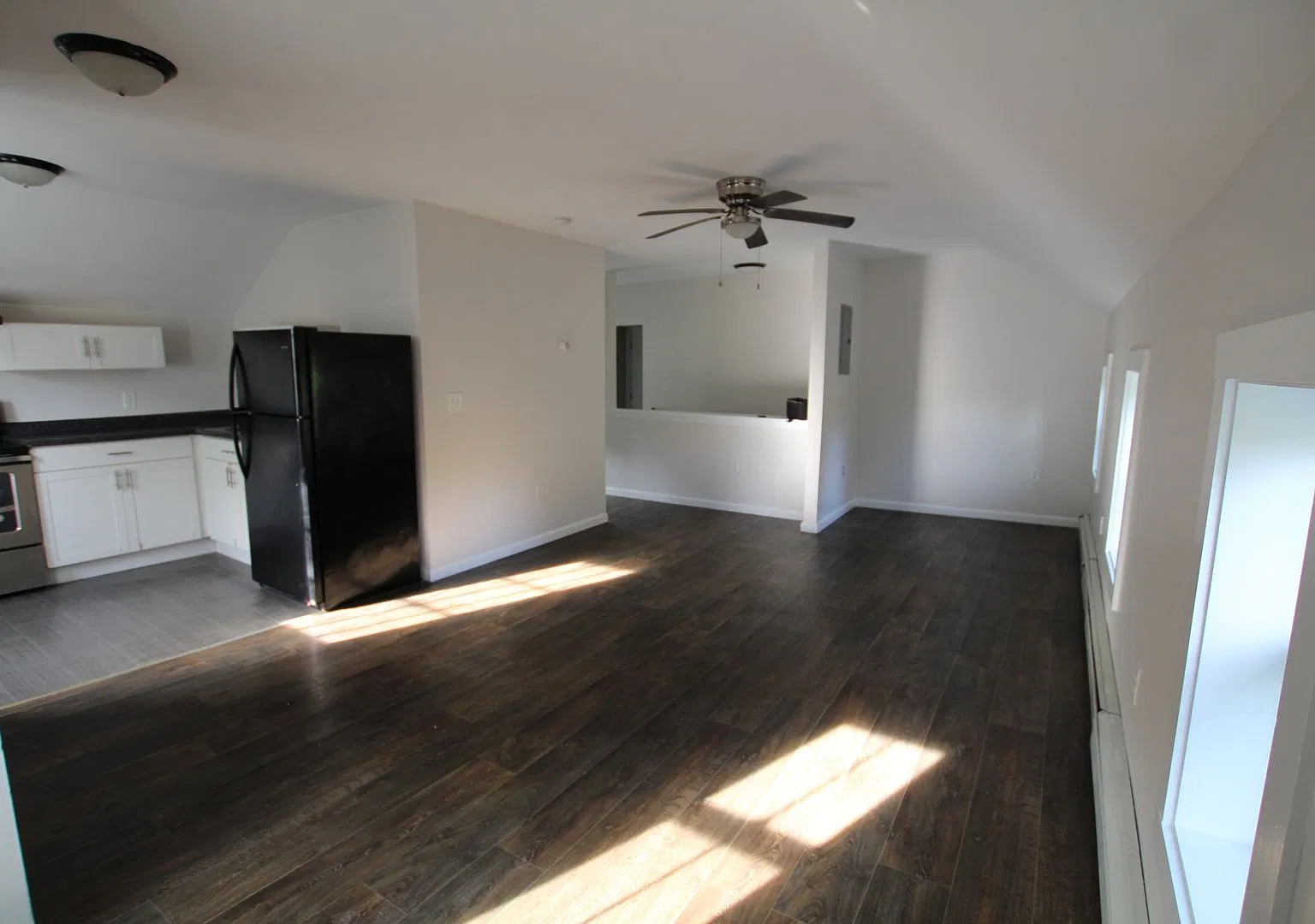 126 Maxwell Lane — Photo 4