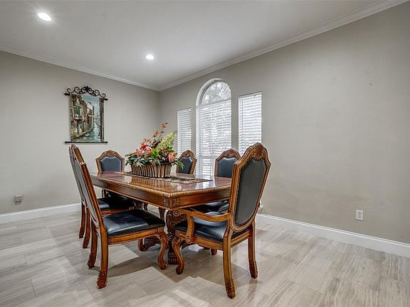 5th image of 1410 Bosher Dr