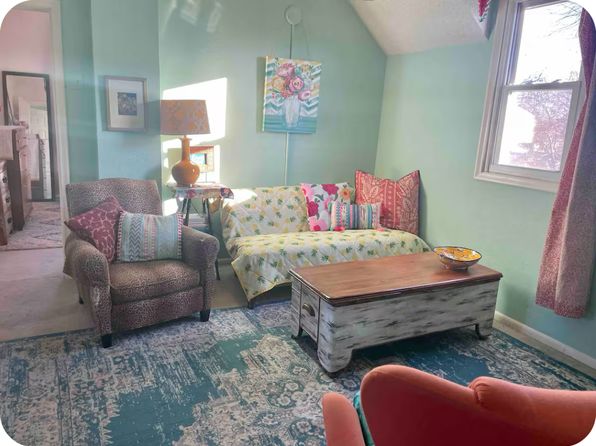 (undisclosed Address)