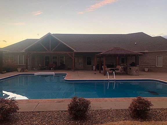 Large “L” shaped pool. 