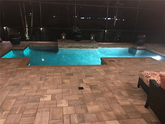 2nd image of 5809 Oak Lake Trl