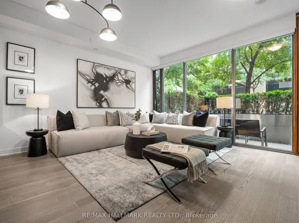 1815 Yonge St Unit Townhouse 103, Toronto, ON M4T 2A4