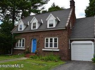 1097 State Rd, North Adams, MA 01247