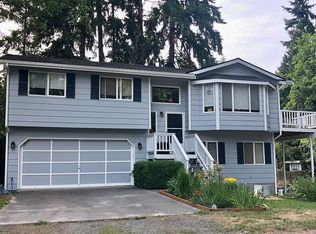 3659 Casey St, Clinton, WA 98236