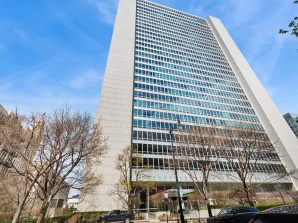500 W Superior St Unit 813, Chicago, IL 60654