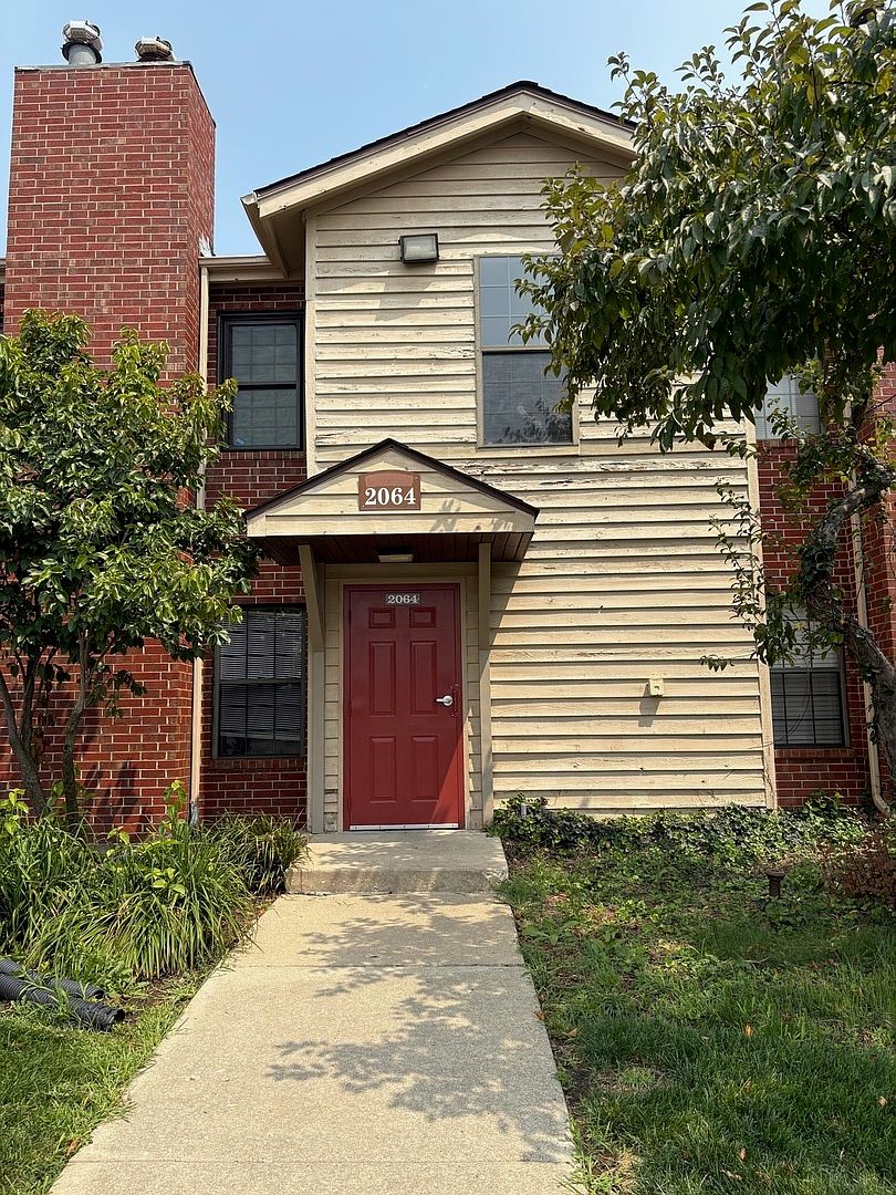 2064 N Rand Rd Unit 108, Palatine, IL 60074 | Zillow