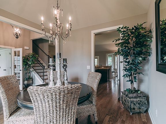 5th image of 132 Sedona Woods Trl