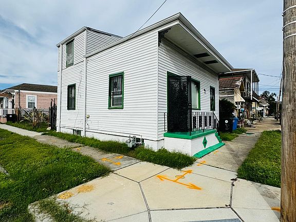 4th image of 1201 N Prieur St