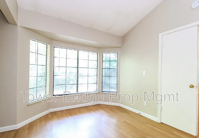 2277 Sandcastle Way — Photo 17