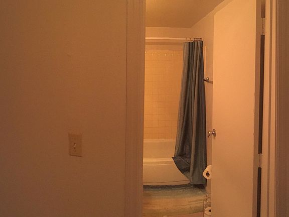 Panorama of the top of the stairs.