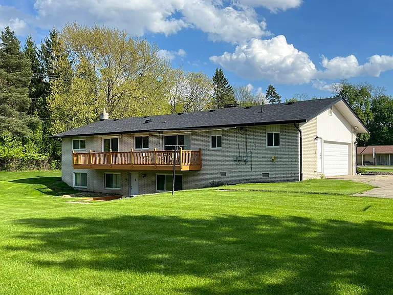 33426 Harlan Dr — Photo 26