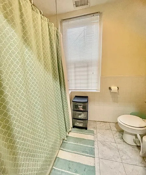 1404 Beacon St #2 — Photo 5