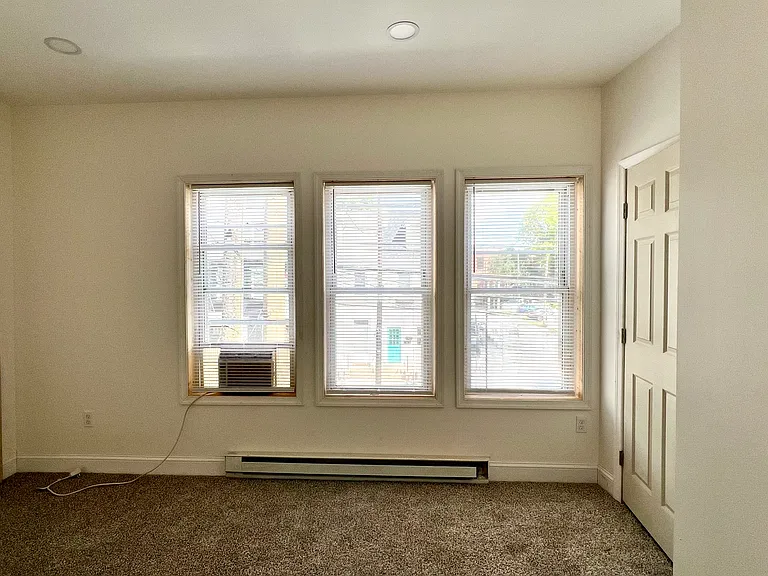 20 W James St #2 — Photo 3