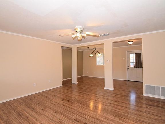 5th image of 648 Ferguson Dr