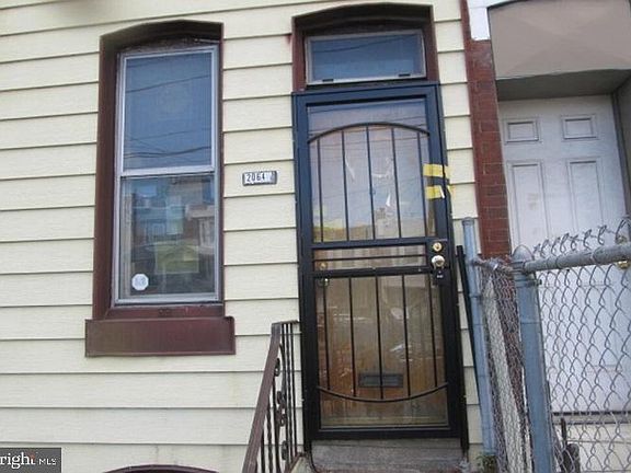 4th image of 2064 E Allegheny Ave