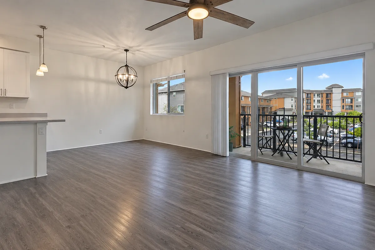 2 bed, 2.5 bath, 1140 sqft, $3,300 — Photo 1