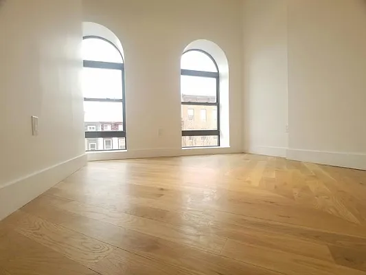 Rented by Evergreen Apartments BK | media 17