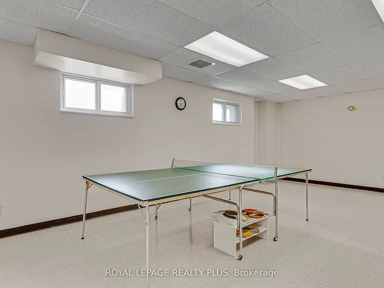 8 Christopher Ct #603 — Photo 43