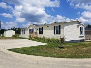 6400 Prince Blvd, Fenton, MI 48430