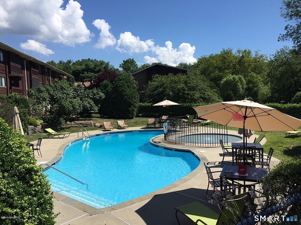 1st image of 154 Cold Spring Road #19