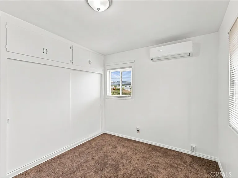 219 W Riggin St #C — Photo 25
