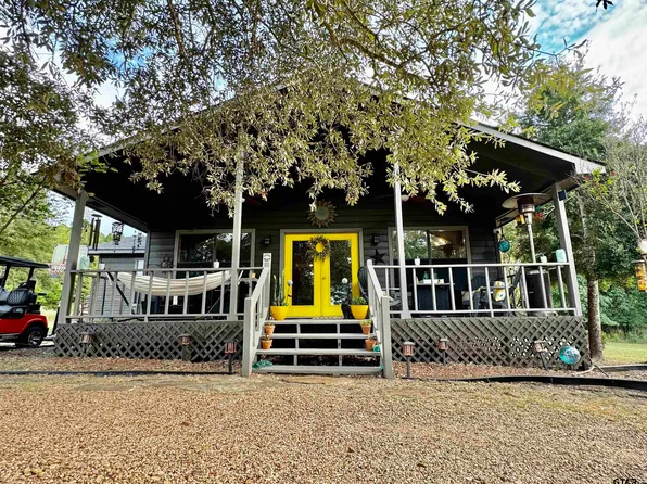 408 Cimarron Trl, Holly Lake Ranch, TX 75765
