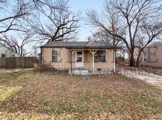 421 W Grover Ave, Wichita, KS 67217