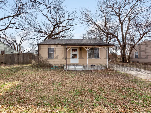 421 W Grover Ave, Wichita, KS 67217