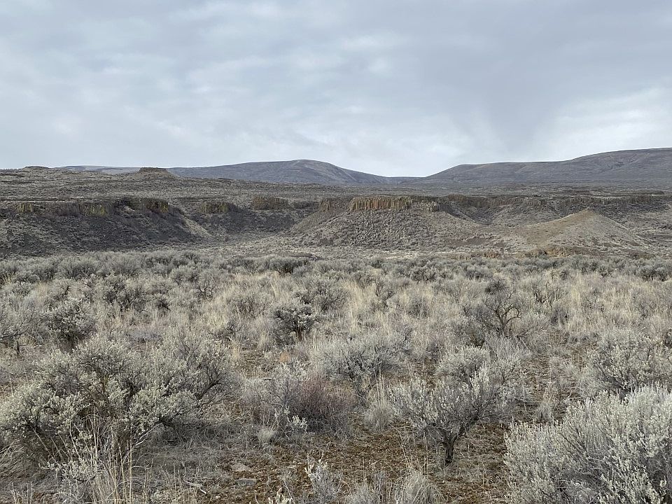 2nd image of 1795 Shaniko Place