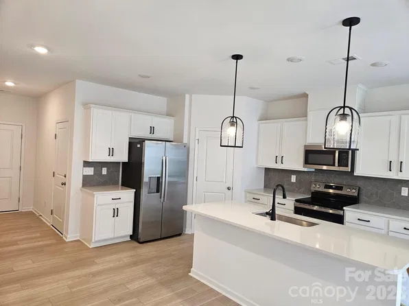 414 Hendley Dr #92, York, SC 29745