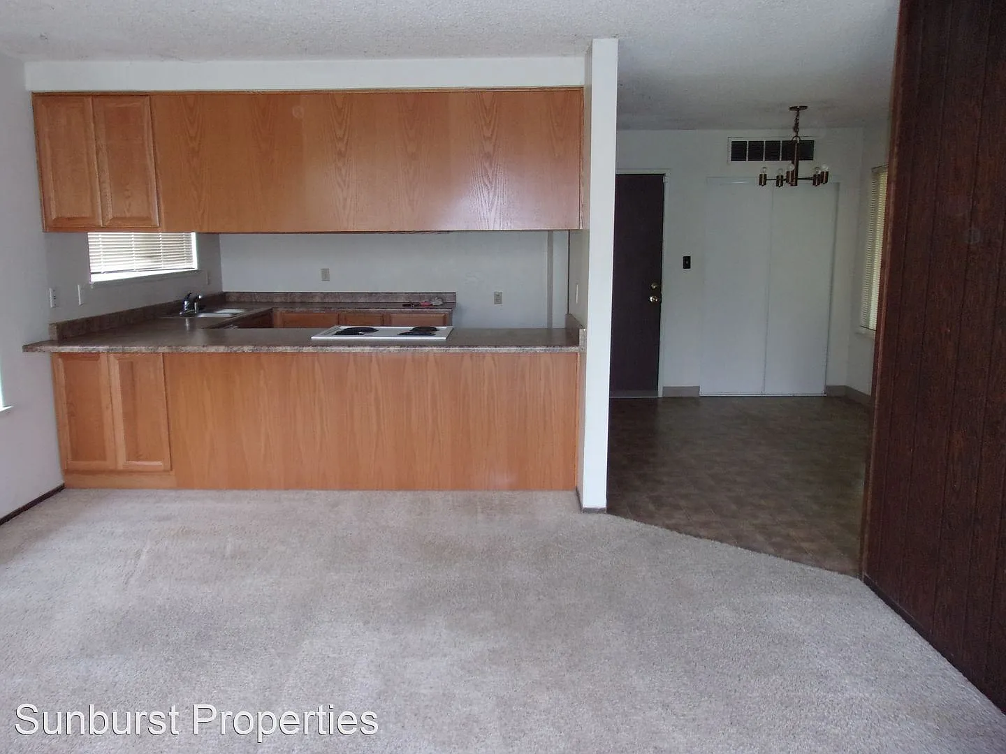 3668 Pullman Dr photo 1