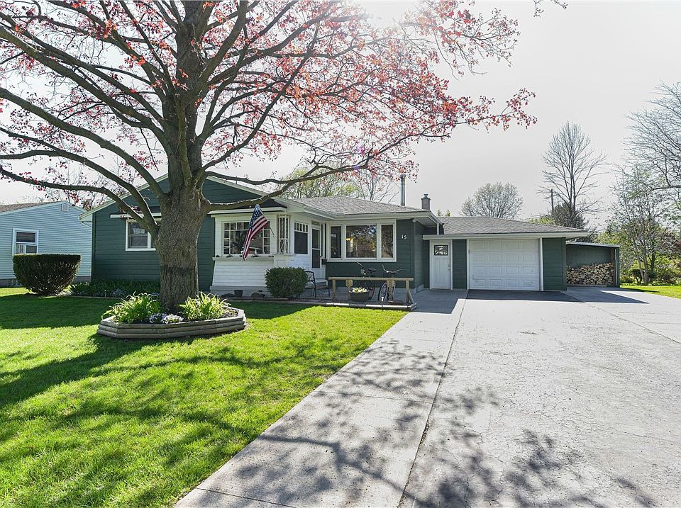 1st image of 15 Carolin Dr