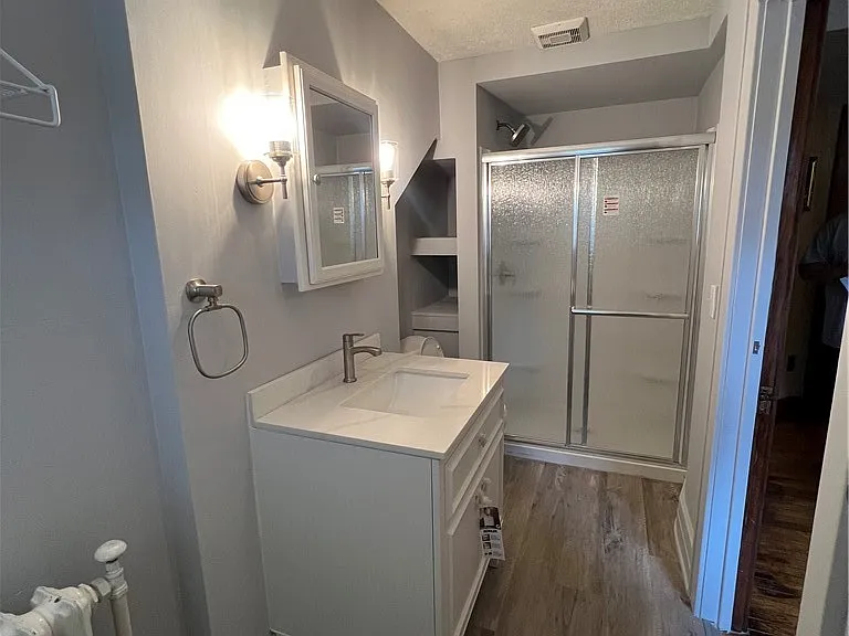 412 Delmar Pl — Photo 10