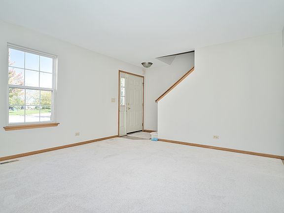 2nd image of 2176 N Sedgefield Ct