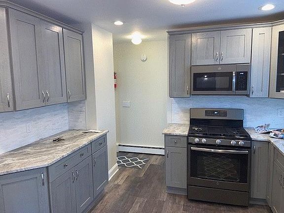 2nd photo of kitchen